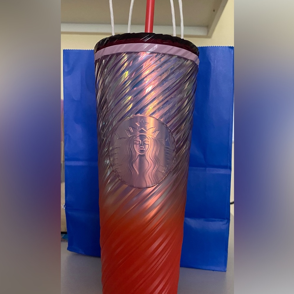 Starbucks tumbler with straw
